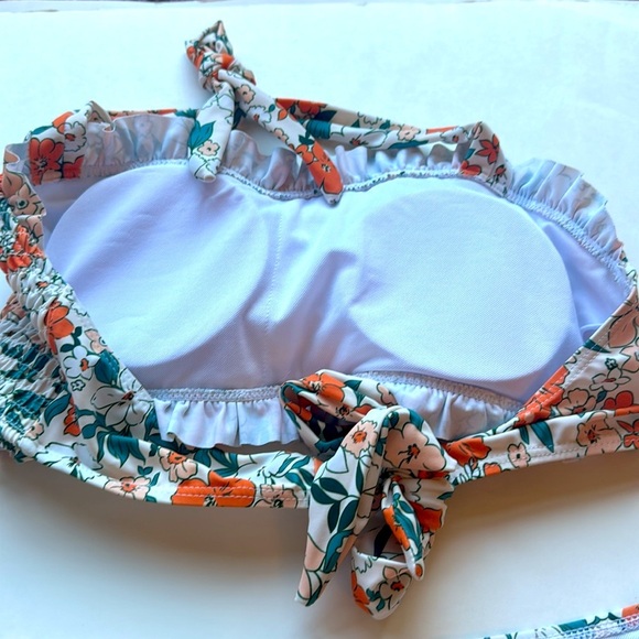 NWOT Modest Floral Bikini Set with Rushed Ruffle Top size M - Picture 3 of 7